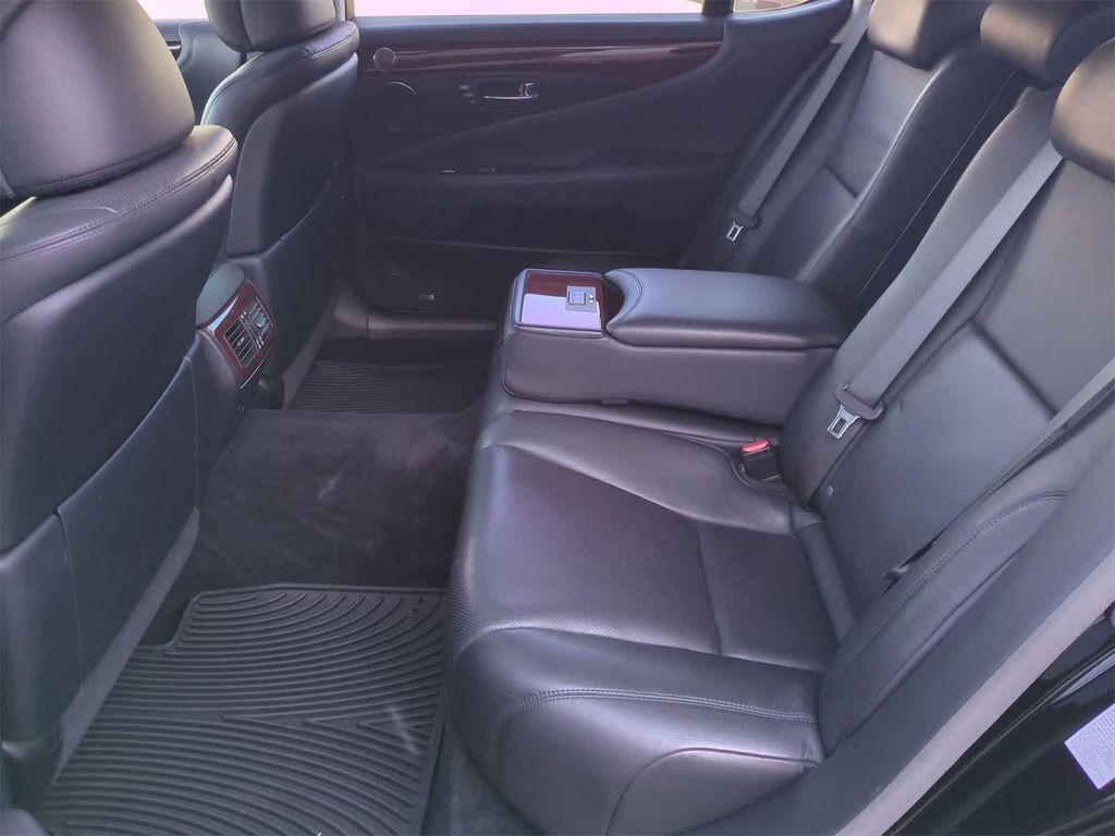 used 2007 Lexus LS 460 car, priced at $13,500