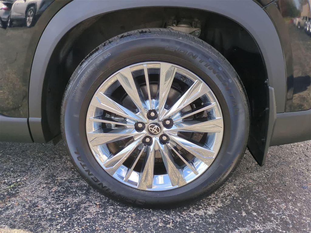 used 2024 Toyota Grand Highlander car, priced at $51,797