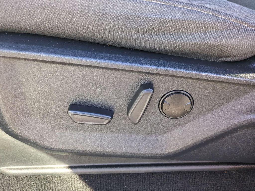 used 2022 Ford F-150 car, priced at $32,250