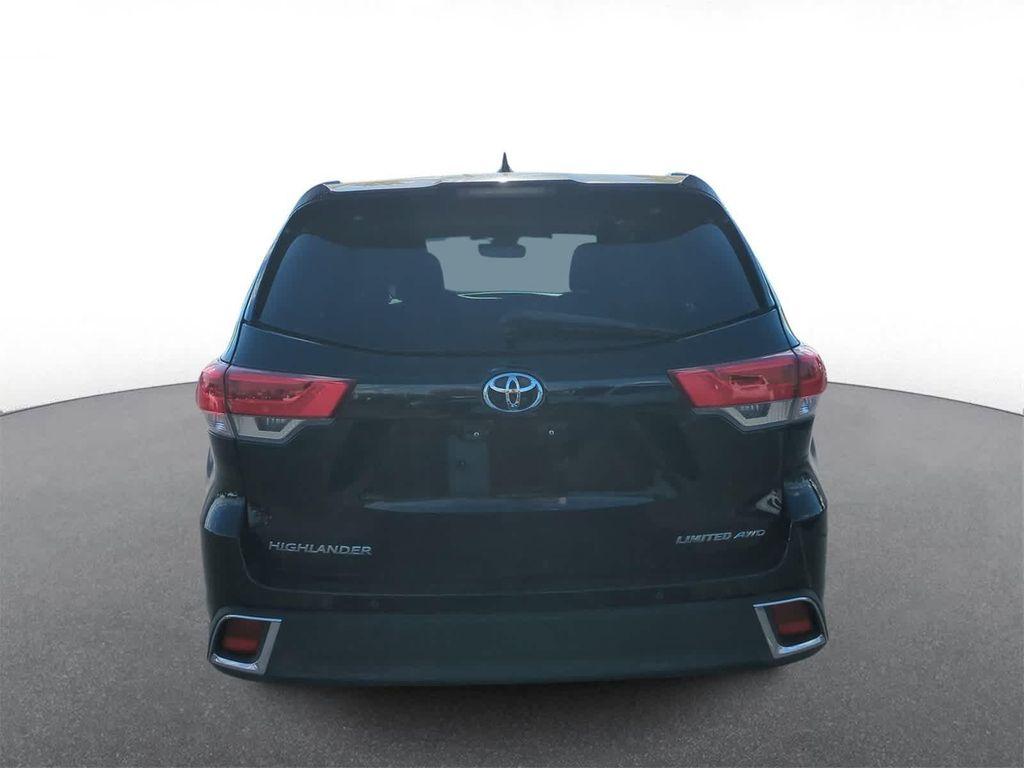 used 2017 Toyota Highlander car, priced at $24,477
