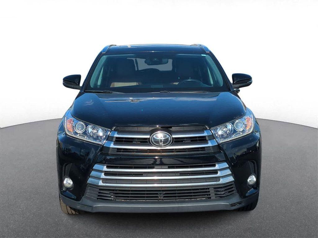 used 2017 Toyota Highlander car, priced at $24,477