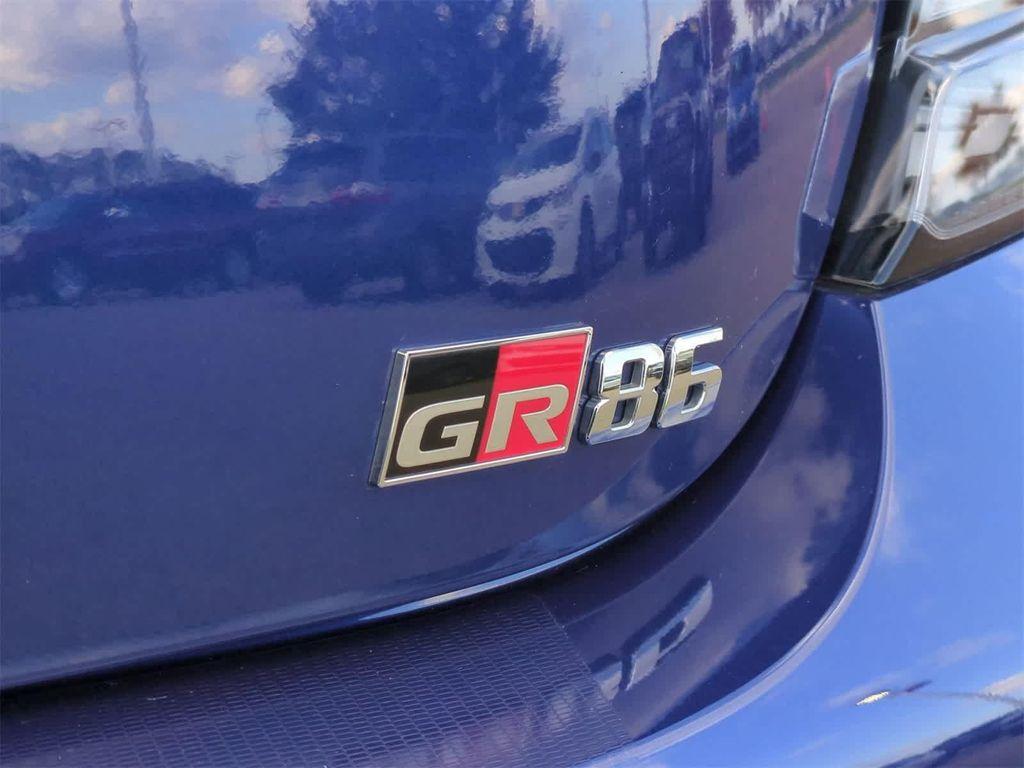 used 2023 Toyota GR86 car, priced at $29,997