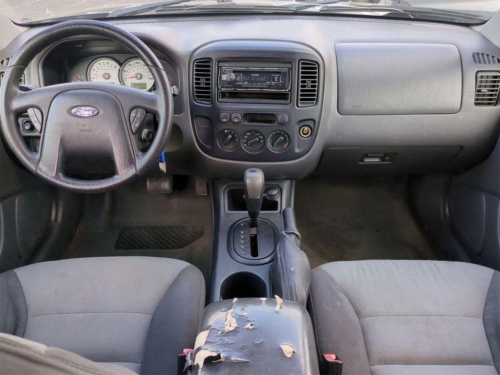 used 2005 Ford Escape car, priced at $3,903
