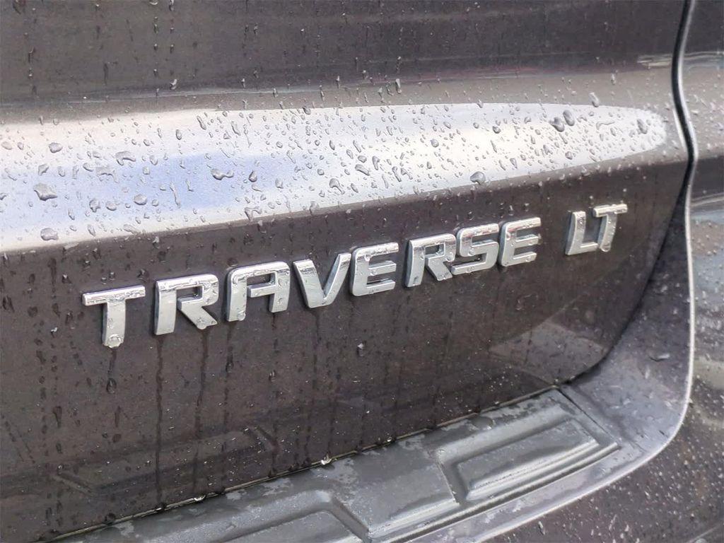 used 2016 Chevrolet Traverse car, priced at $6,900