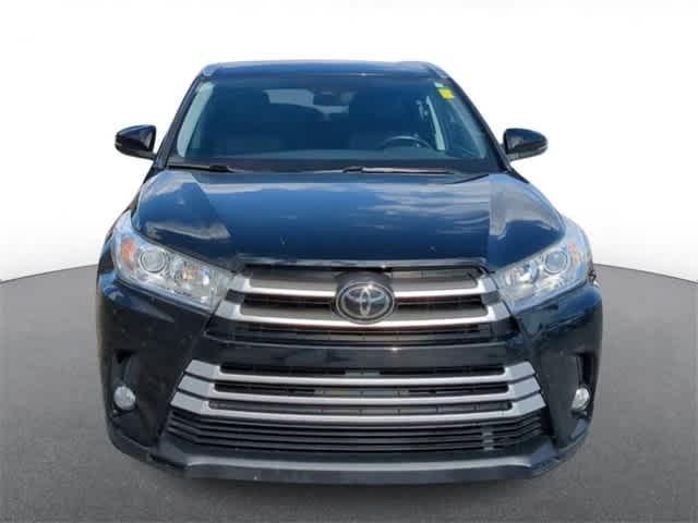 used 2018 Toyota Highlander car, priced at $25,957
