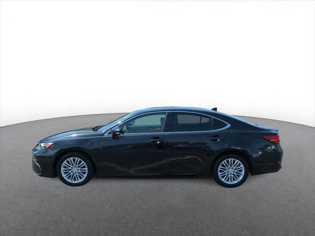 used 2017 Lexus ES 350 car, priced at $18,400