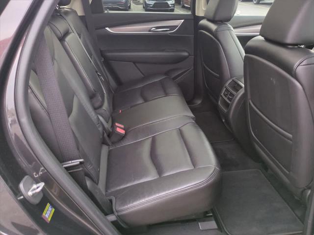 used 2017 Cadillac XT5 car, priced at $14,000