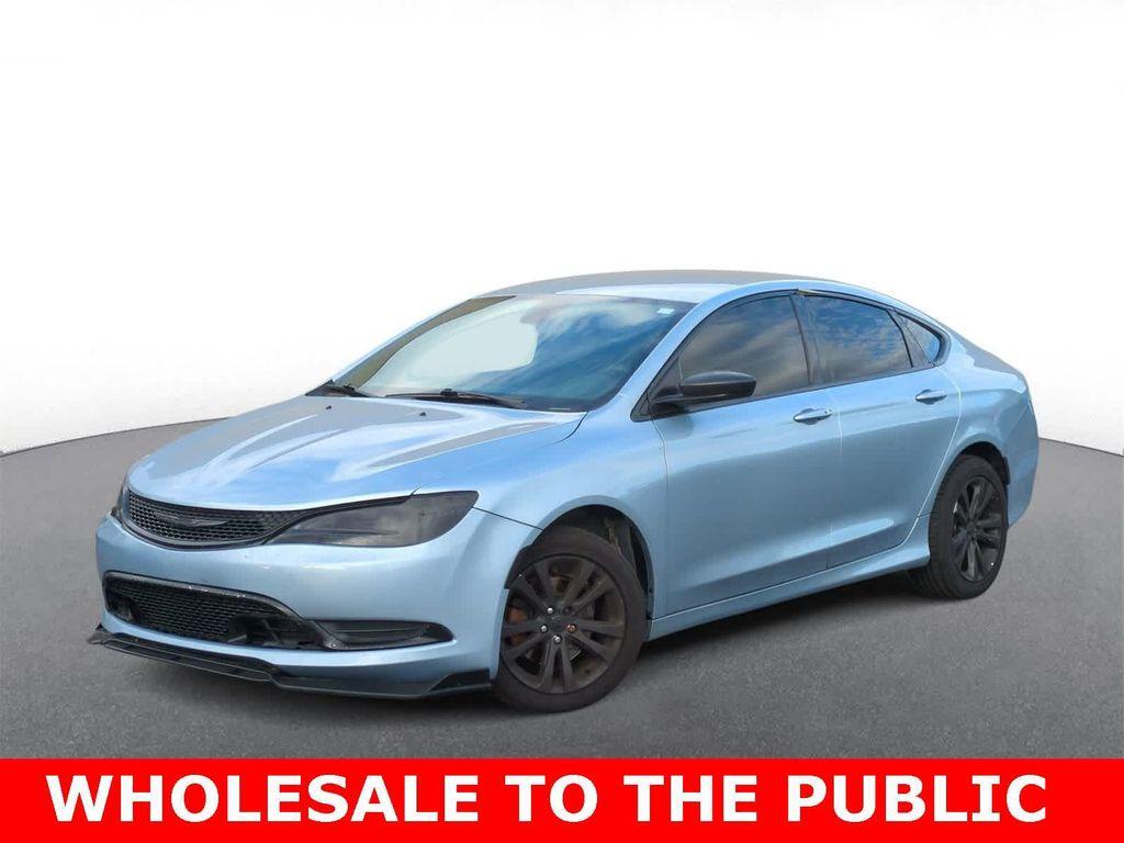 used 2015 Chrysler 200 car, priced at $3,900