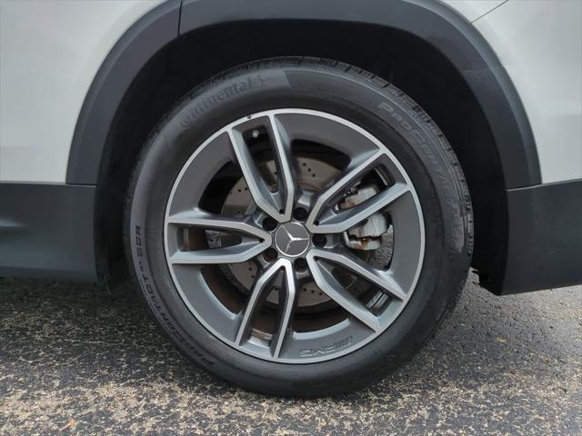 used 2022 Mercedes-Benz AMG GLB 35 car, priced at $36,979