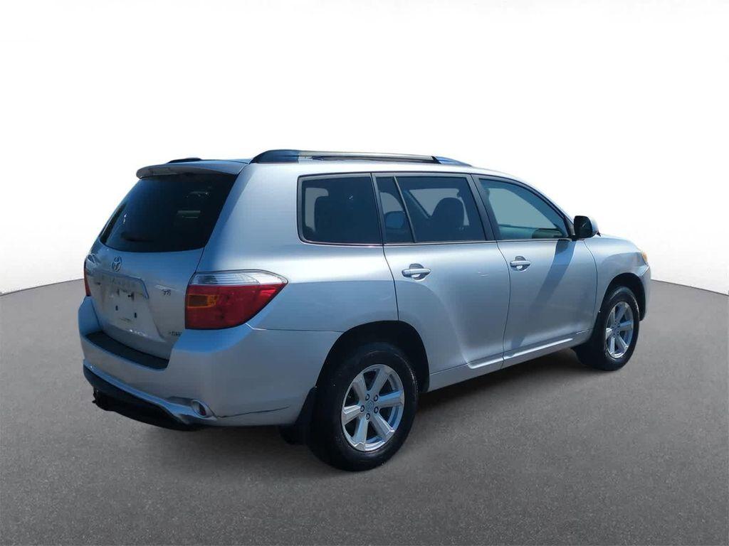 used 2009 Toyota Highlander car, priced at $8,500