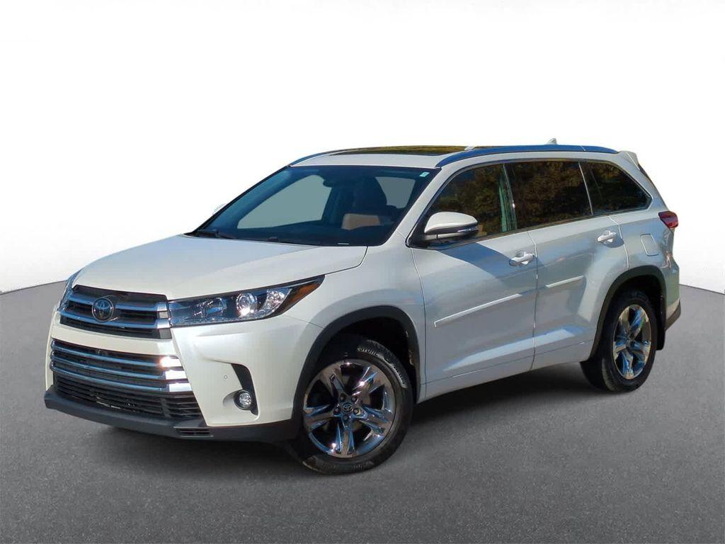 used 2019 Toyota Highlander car, priced at $26,797