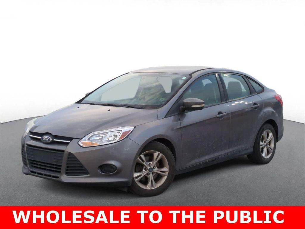 used 2014 Ford Focus car, priced at $3,900