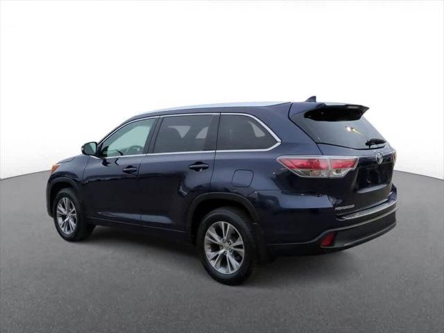 used 2015 Toyota Highlander car, priced at $17,998