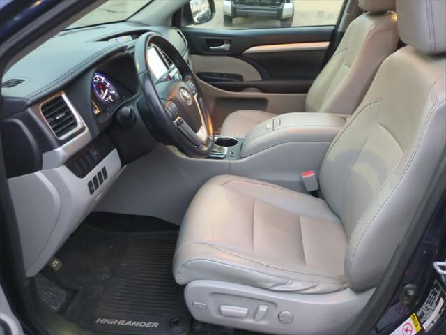 used 2015 Toyota Highlander car, priced at $17,998