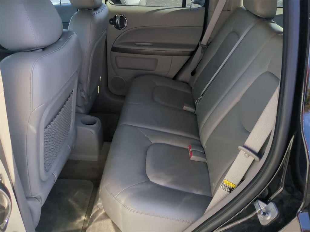used 2006 Chevrolet HHR car, priced at $2,800