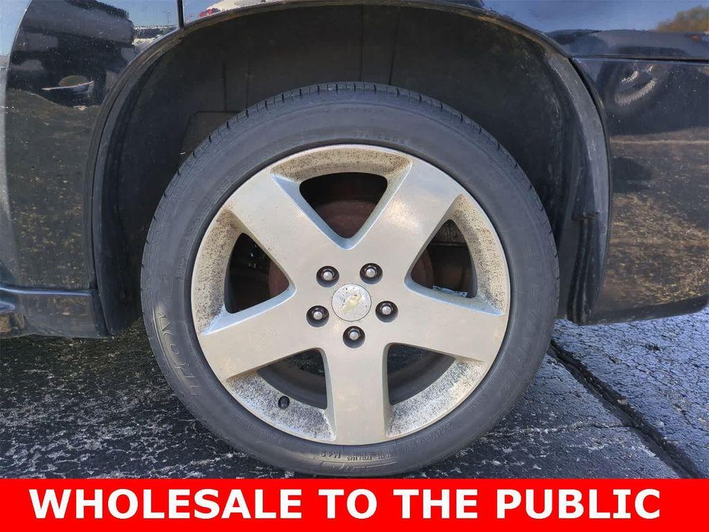 used 2006 Chevrolet HHR car, priced at $2,500