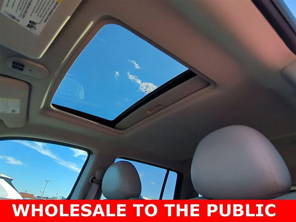 used 2006 Chevrolet HHR car, priced at $2,500