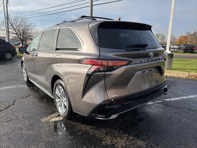 used 2022 Toyota Sienna car, priced at $36,906