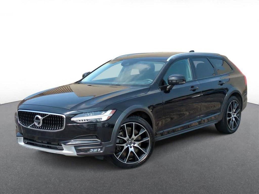used 2020 Volvo V90 Cross Country car, priced at $31,500