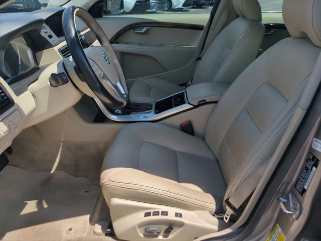 used 2015 Volvo XC70 car, priced at $12,979