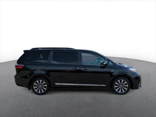 used 2020 Toyota Sienna car, priced at $31,899