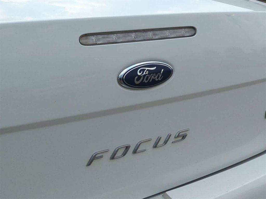 used 2010 Ford Focus car, priced at $2,700