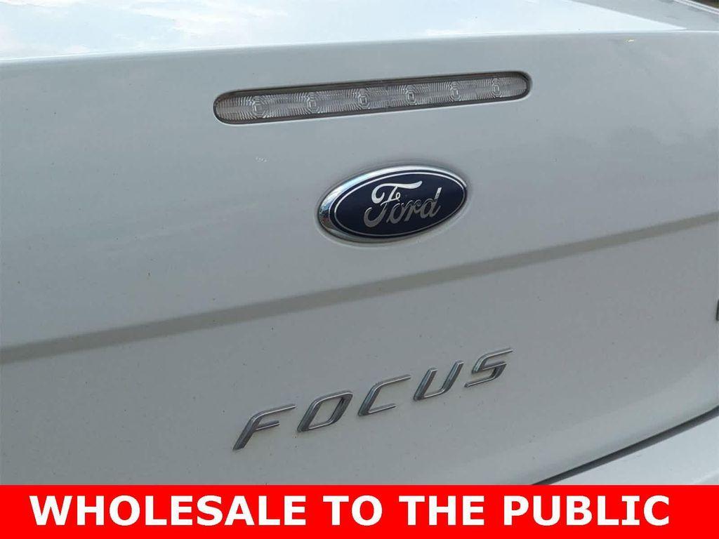 used 2010 Ford Focus car, priced at $2,500