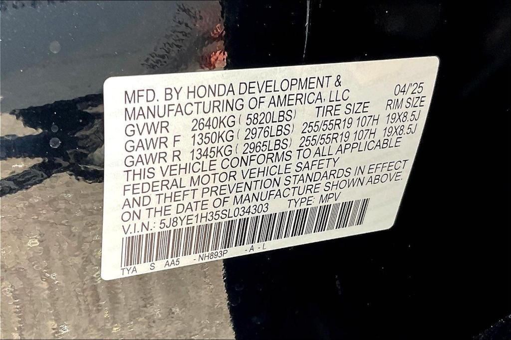 new 2025 Acura MDX car, priced at $55,350