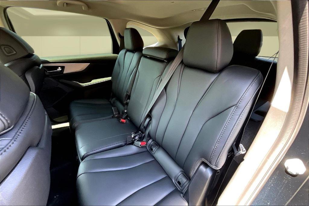 new 2025 Acura MDX car, priced at $55,350