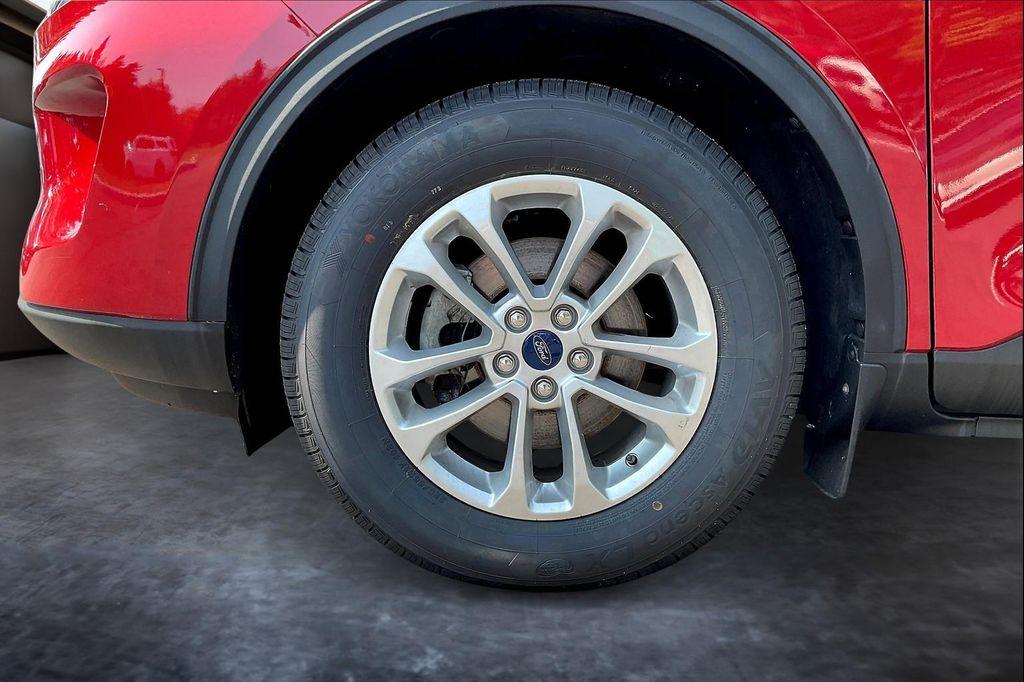 used 2022 Ford Escape car, priced at $21,500