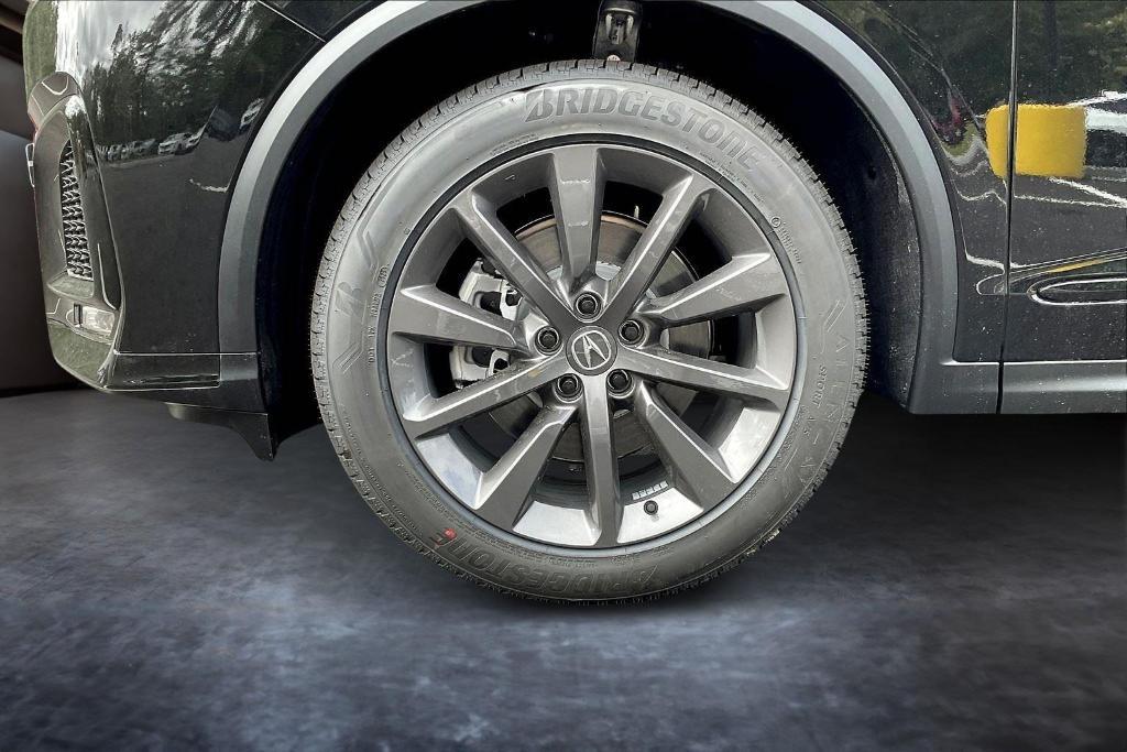 new 2026 Acura MDX car, priced at $64,350