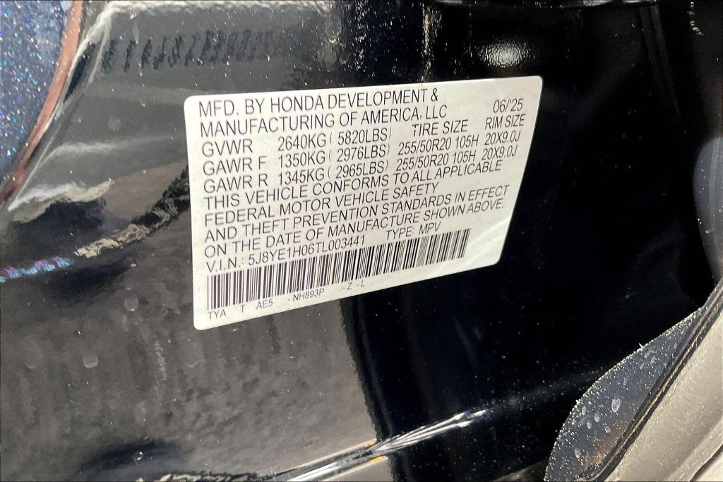 new 2026 Acura MDX car, priced at $64,350