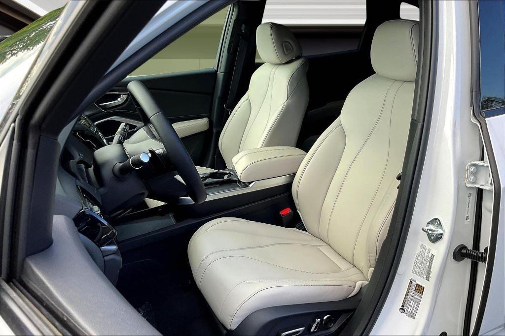 new 2025 Acura RDX car, priced at $46,650