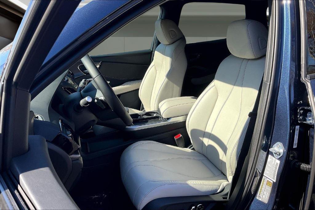 new 2025 Acura RDX car, priced at $46,050