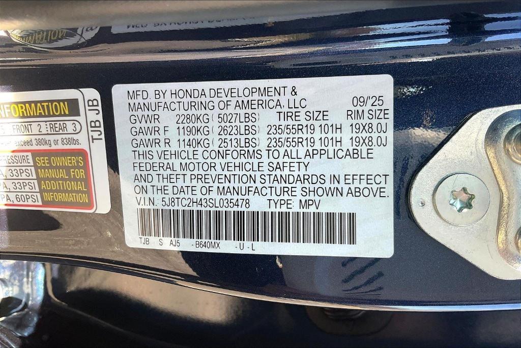 new 2025 Acura RDX car, priced at $46,050