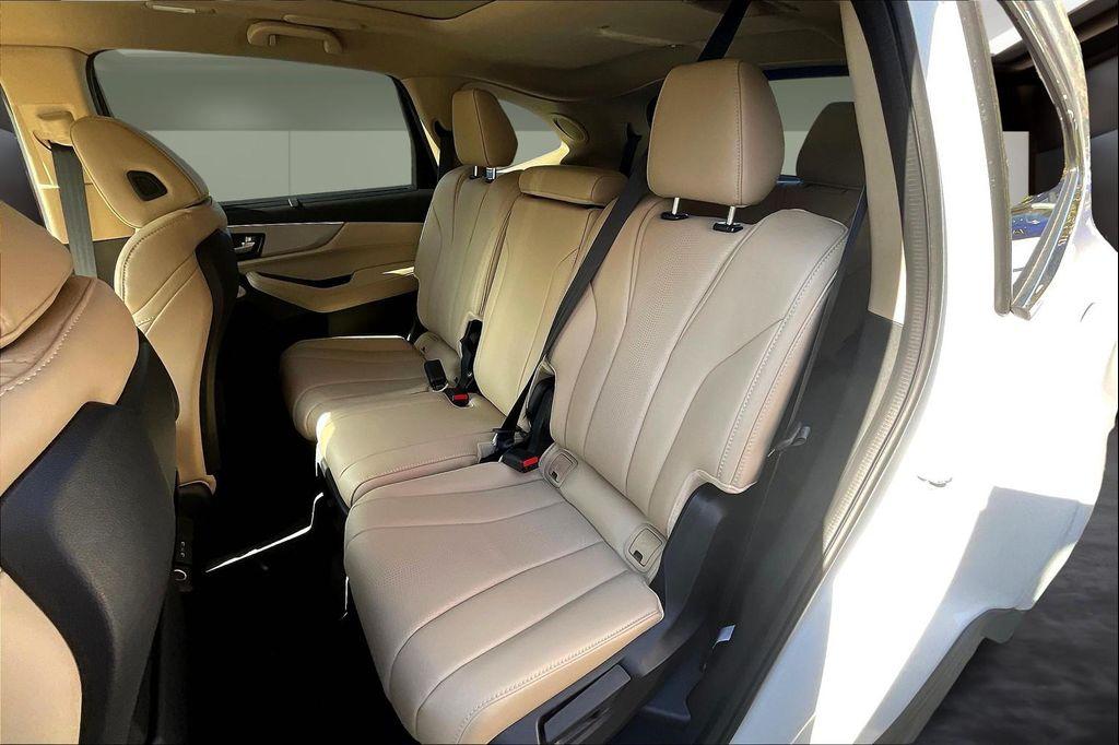 new 2026 Acura MDX car, priced at $61,350