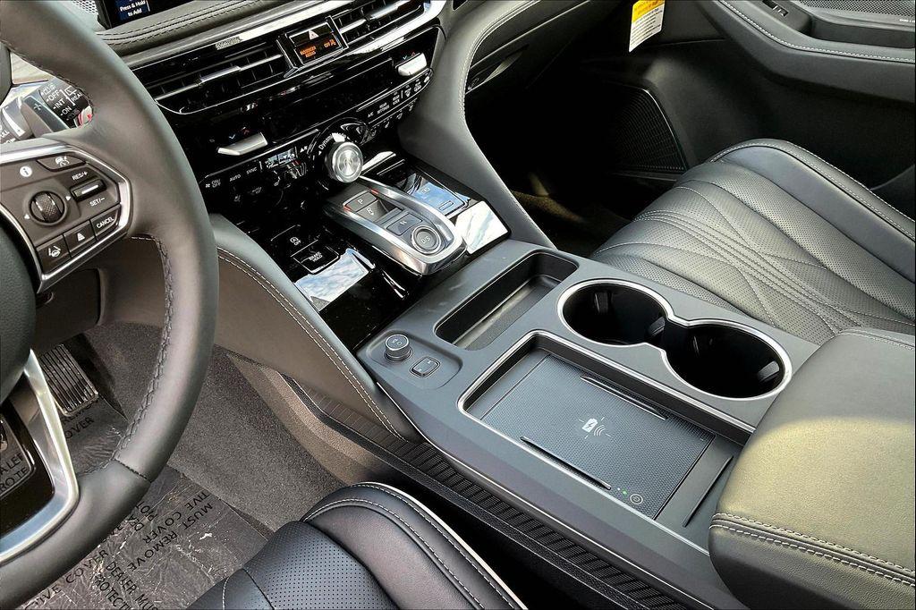 new 2025 Acura MDX car, priced at $68,250