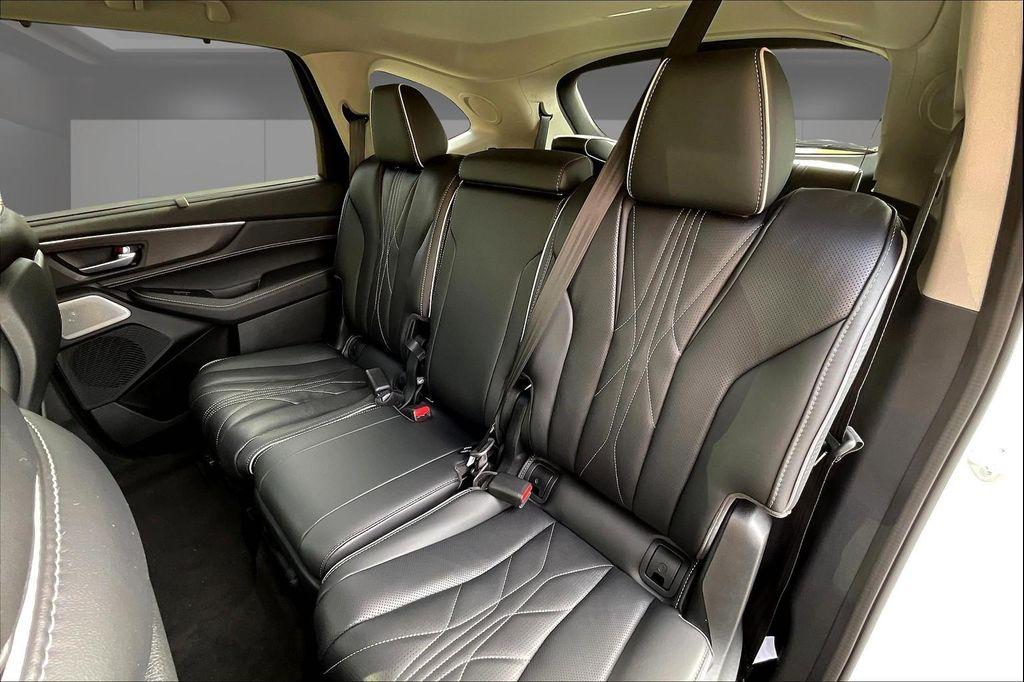 new 2025 Acura MDX car, priced at $68,250