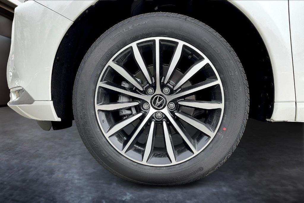 new 2025 Acura RDX car, priced at $54,400