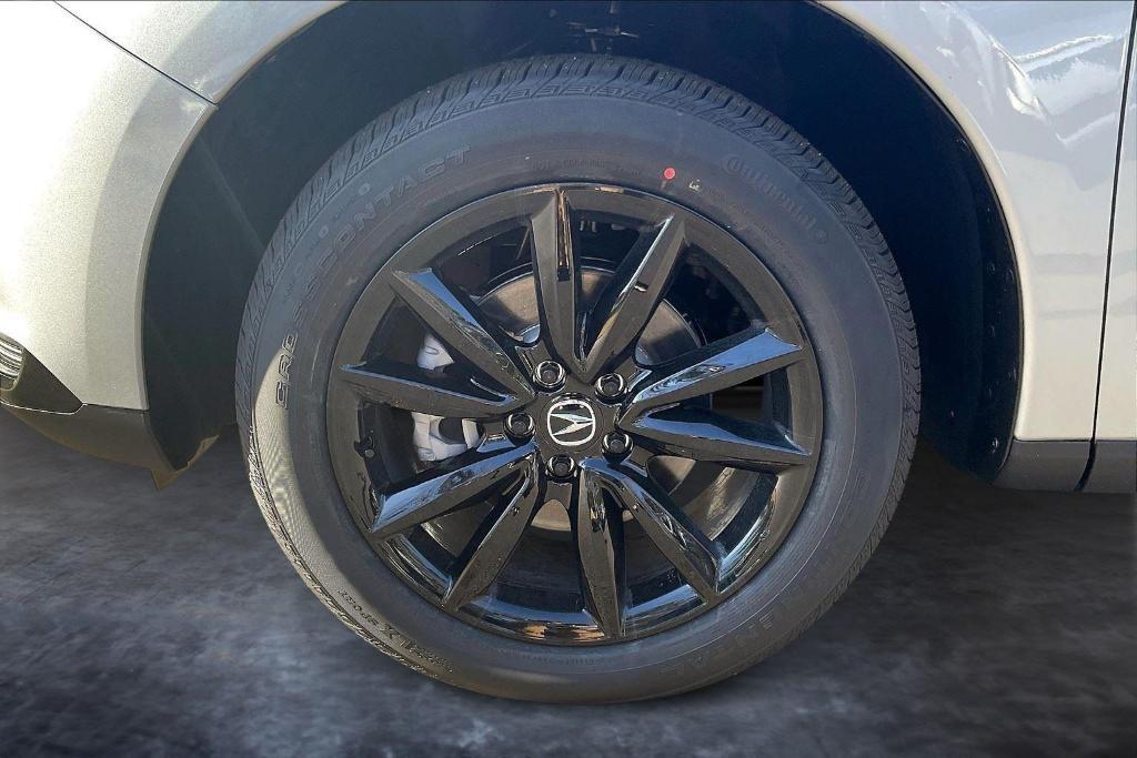 new 2025 Acura RDX car, priced at $46,050