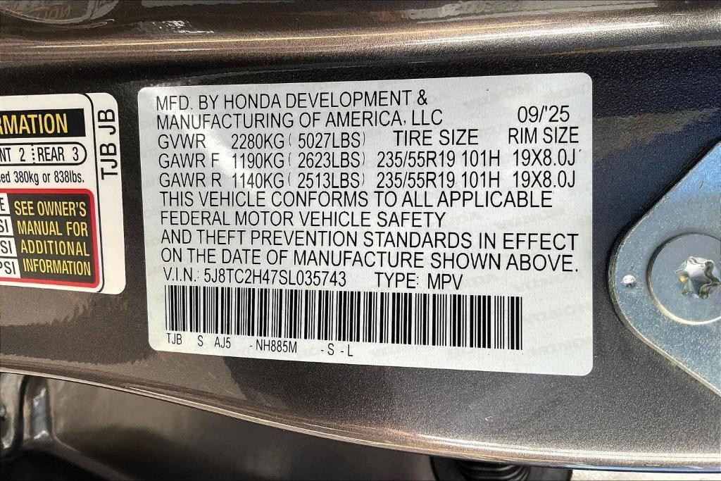 new 2025 Acura RDX car, priced at $46,650