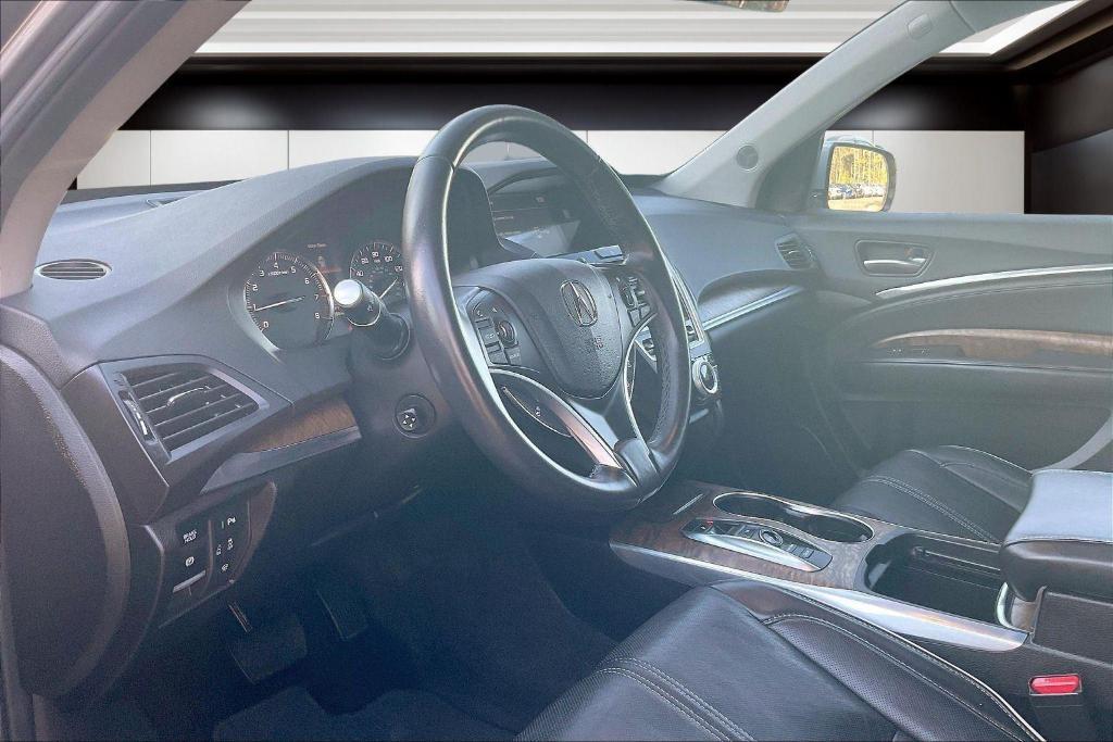 used 2020 Acura MDX car, priced at $29,500