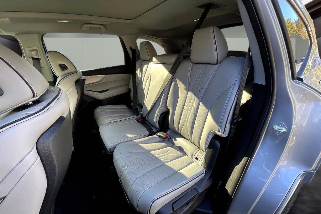 new 2026 Acura MDX car, priced at $68,250