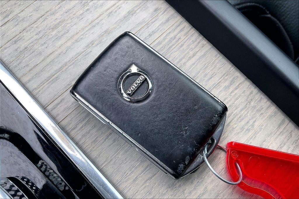 used 2018 Volvo XC60 car, priced at $22,000