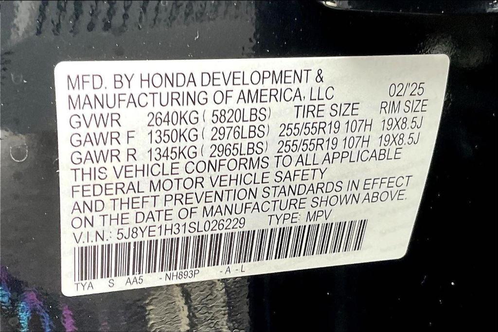 new 2025 Acura MDX car, priced at $55,350