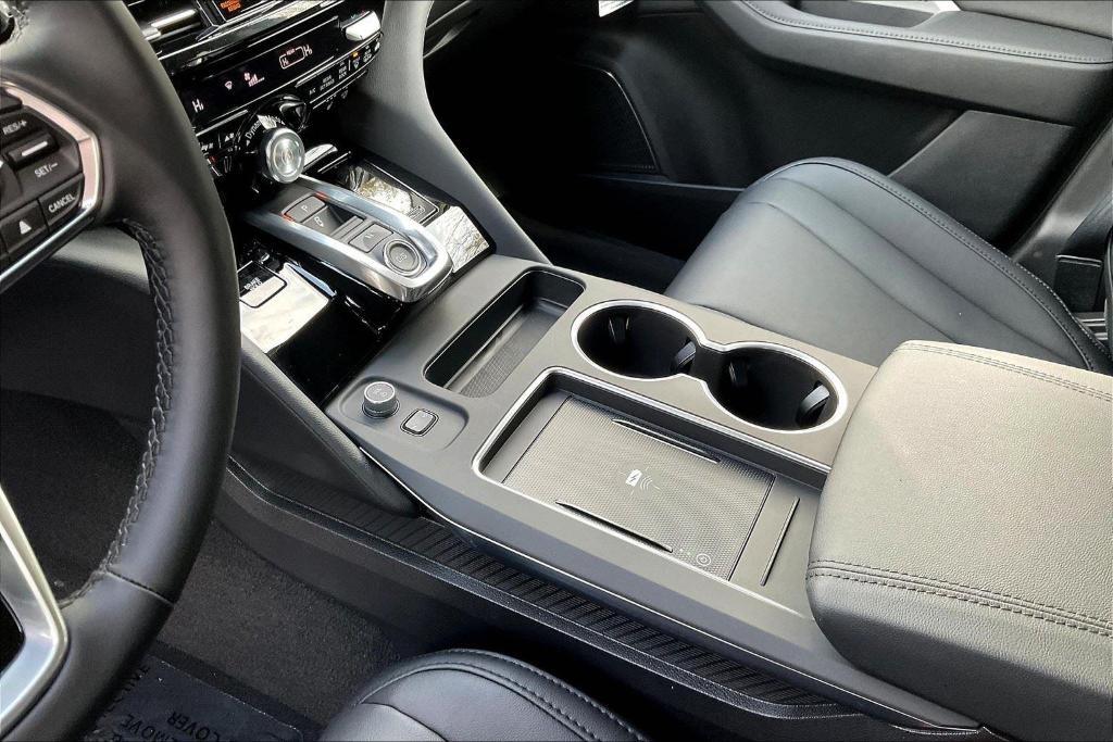 new 2025 Acura MDX car, priced at $55,350