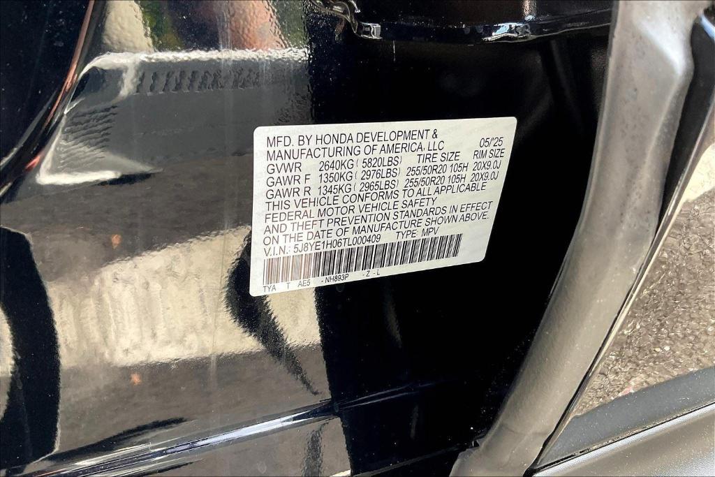 new 2026 Acura MDX car, priced at $64,350