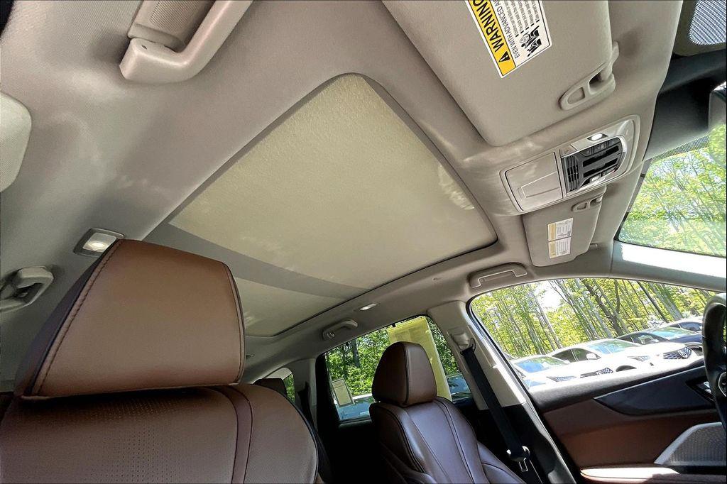 used 2023 Acura MDX car, priced at $43,500