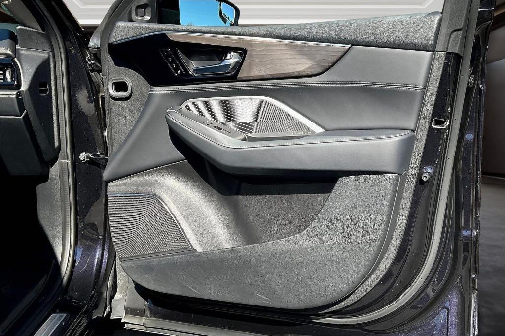 used 2023 Acura MDX car, priced at $44,000