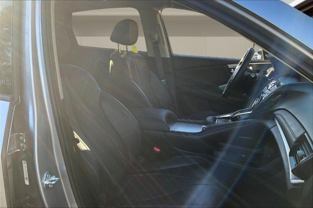 used 2024 Acura RDX car, priced at $40,500